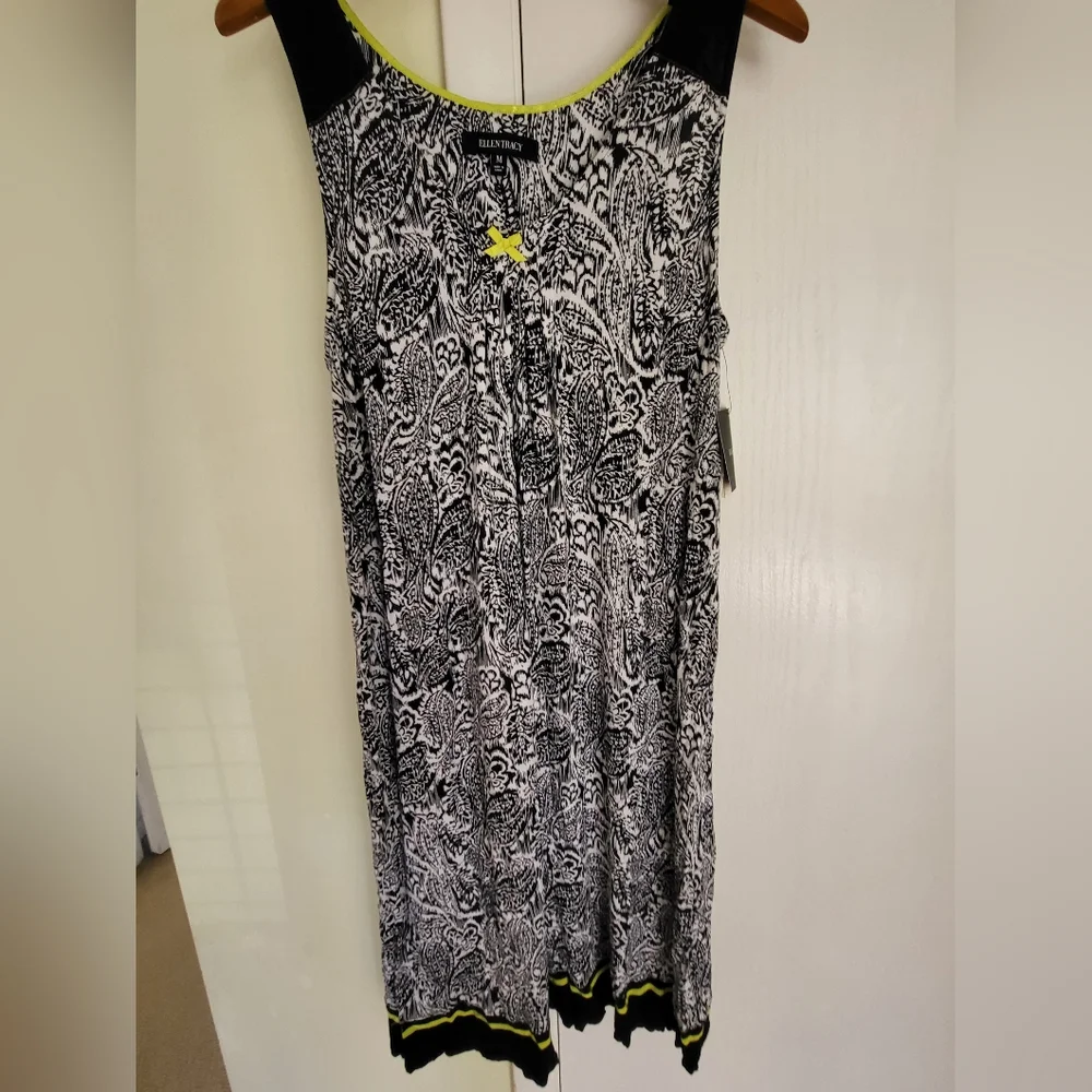 NWT Ellen Tracy Black/White Floral Dress Sleepwear Sz M - Picture 1 of 4